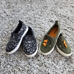 Old Navy Kids Slip On Sneakers - Black and Olive with Orange Accents Size 7